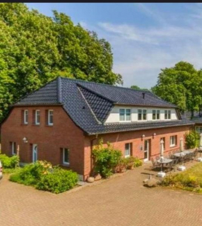 Gästehaus Gruppenunterkunft Gruppenferienhaus Rügen -BODDEN- für bis zu 17 Gäste und 7 SZ, Schaprode